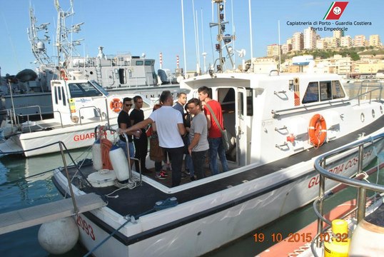 Capitaneria di Porto - Guardia Costiera - Visita Scolastica 20-10-2015 (4)