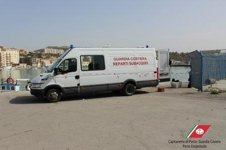 Capitaneria di Porto - Guardia Costiera - rimozione pontile (2)