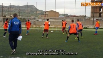 03-12-2016-rappresentativa-allievi-provinciali-disputata-amichevole-contro-il-favara-academy-vittoria-per-4-2-1